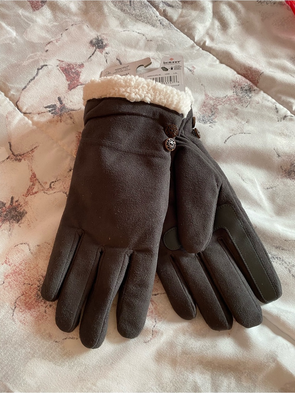NEW Isotoner brown winter gloves with white fur trim size L/XL